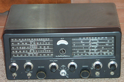 Picture of Front of SX-71 Receiver